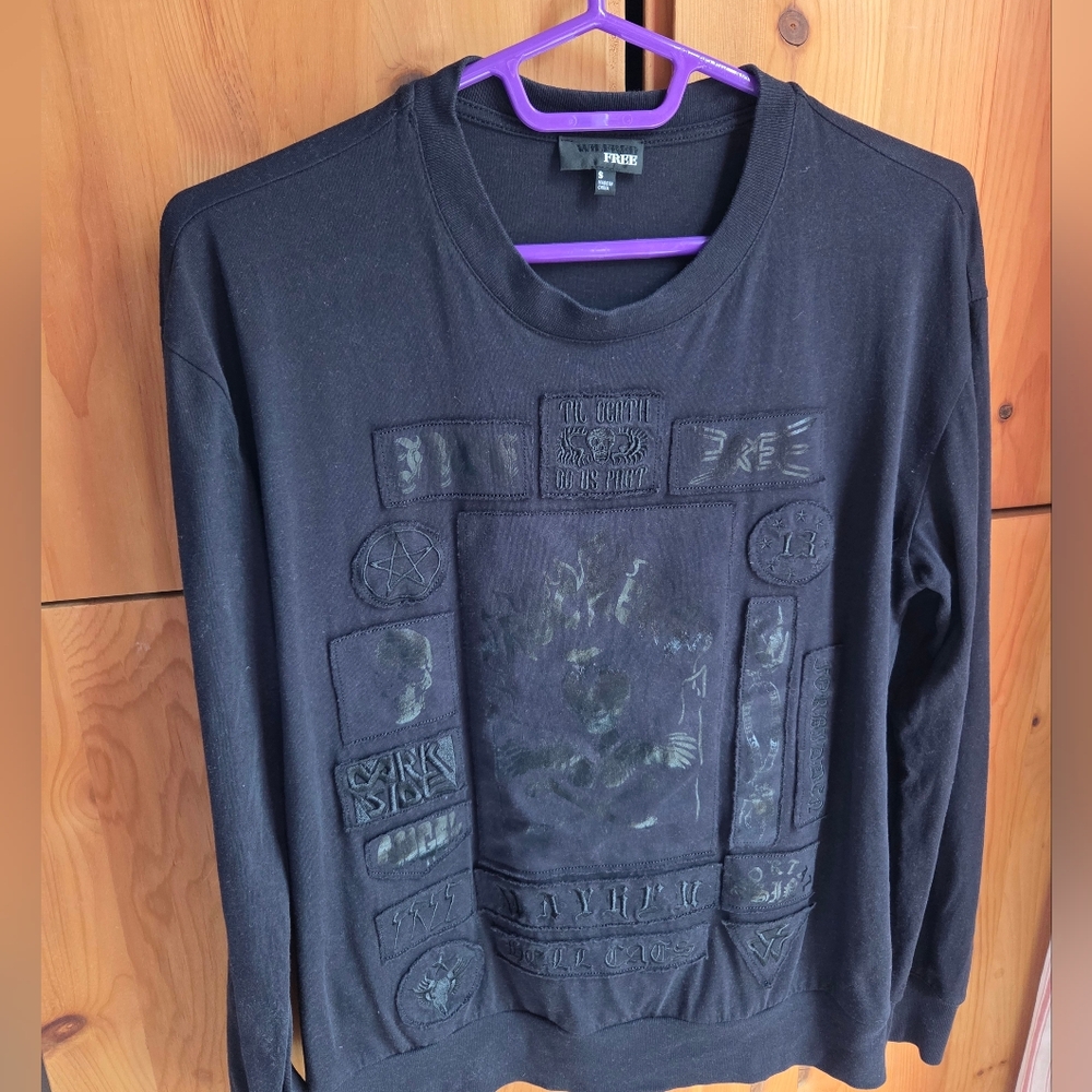Wilfred Free Women's Black Appliqued Embroidered Mayhem Long Sleeve Tee S